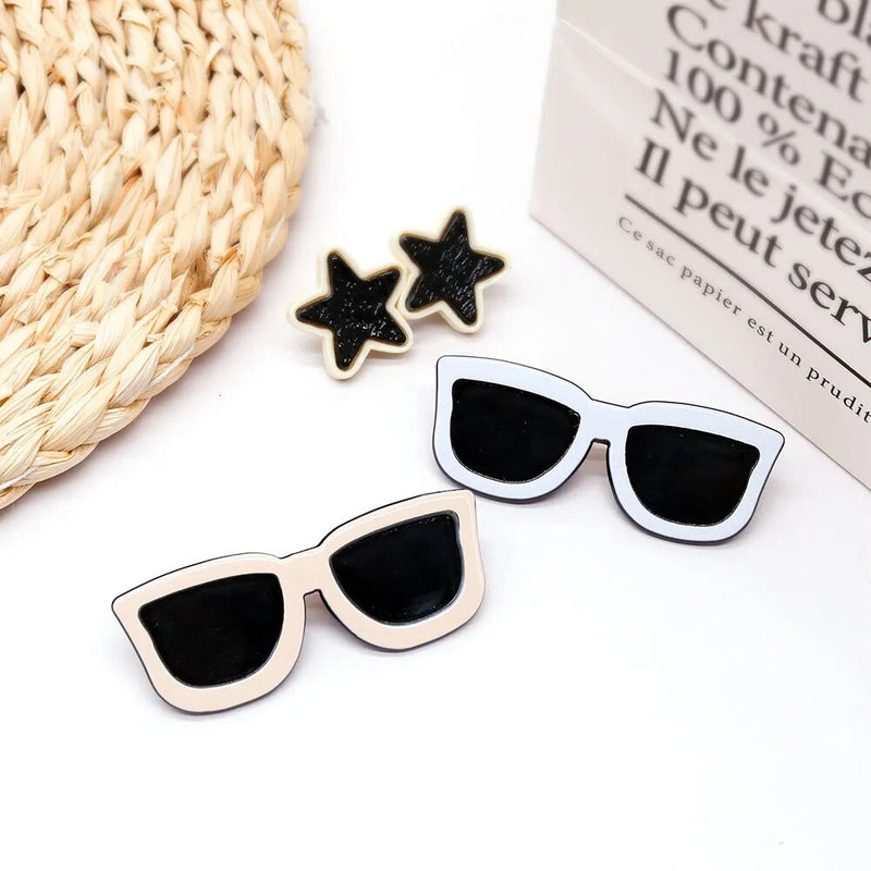 Dog Hair Clip Glasses Shape